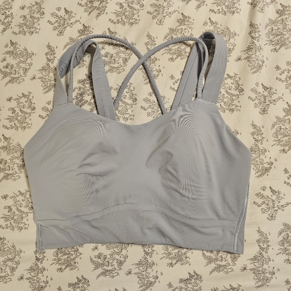 Lululemon like a Cloud longline bra